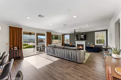 359 Sequoia, Simi Valley, CA 93065 - Photo 5