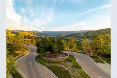 359 Sequoia, Simi Valley, CA 93065 - Photo 31