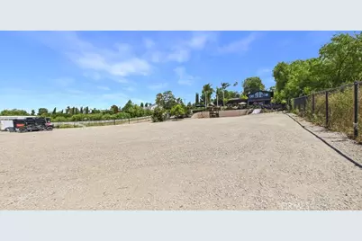 1631 Hauser Cir, Thousand Oaks, CA 91362 - Photo 71