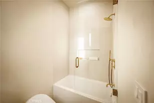 15447 Huston, Sherman Oaks, CA 91403 - Photo 47