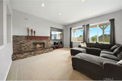 28653 Crown Heights Court, Canyon Country, CA 91387 - Photo 15