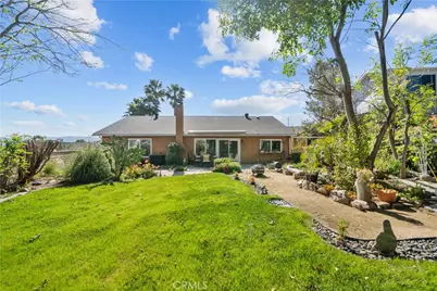 23149 Cuervo, Valencia, CA 91354 - Photo 43