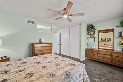 23149 Cuervo, Valencia, CA 91354 - Photo 19