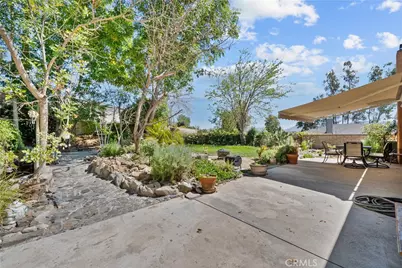 23149 Cuervo, Valencia, CA 91354 - Photo 35