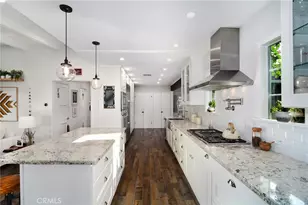 19029 Sprague St, Tarzana, CA 91356 - Photo 7