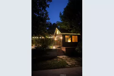 19029 Sprague Street, Tarzana, CA 91356 - Photo 41