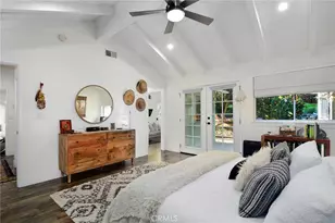 19029 Sprague St, Tarzana, CA 91356 - Photo 15