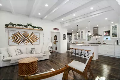 19029 Sprague Street, Tarzana, CA 91356 - Photo 7