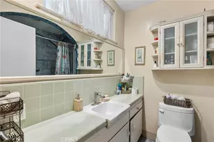 9253 Hayvenhurst Ave, North Hills, CA 91343 - Photo 7