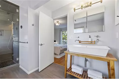 8615 Skyline Drive, Los Angeles, CA 90046 - Photo 27