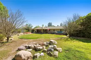 5835 Fairhaven, Woodland Hills, CA 91367 - Photo 23