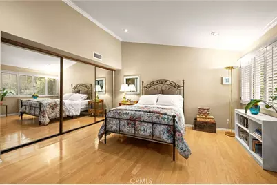 5835 Fairhaven, Woodland Hills, CA 91367 - Photo 11