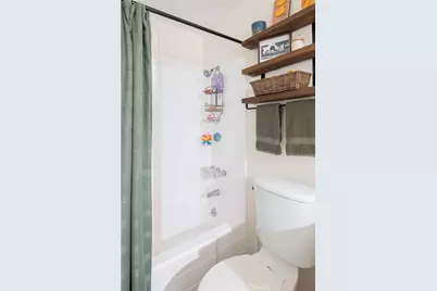 20807 Roscoe Boulevard #12, Winnetka, CA 91306 - Photo 71