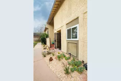 20807 Roscoe Boulevard #12, Winnetka, CA 91306 - Photo 25