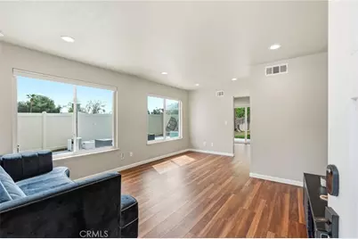 27445 Onlee, Saugus, CA 91350 - Photo 13