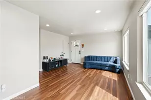 27445 Onlee, Saugus, CA 91350 - Photo 11