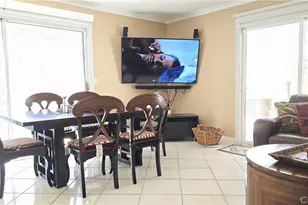 8467 Penfield, Winnetka, CA 91306 - Photo 9