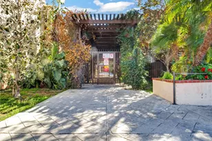 18350 Hatteras, Tarzana, CA 91356 - Photo 19