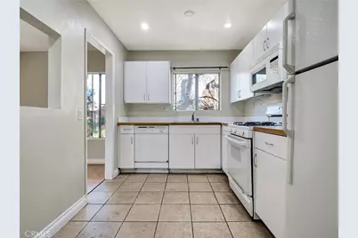 18350 Hatteras #123, Tarzana, CA 91356 - Photo 5