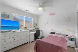 26142 Gravett Pl, Saugus, CA 91350 - Photo 17