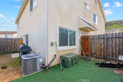 26142 Gravett Place, Saugus, CA 91350 - Photo 23