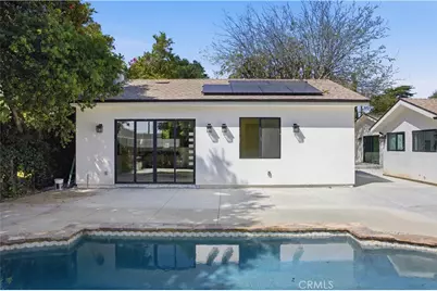 8542 De Celis Pl, North Hills, CA 91343 - Photo 7