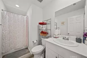 14043 Royalton Ln, Gardena, CA 90247 - Photo 7