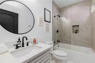 11645 Woodbridge St, Studio City, CA 91604 - Photo 17
