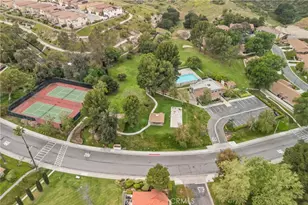 20038 Ave Of The Oaks, Newhall, CA 91321 - Photo 37