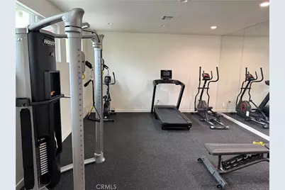 12830 Burbank, Valley Village, CA 91607 - Photo 23