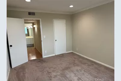 12830 Burbank, Valley Village, CA 91607 - Photo 21