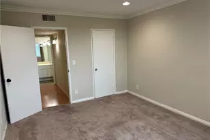 12830 Burbank, Valley Village, CA 91607 - Photo 21