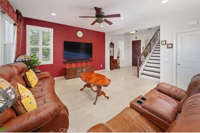 28455 Ascent, Saugus, CA 91350 - Photo 15