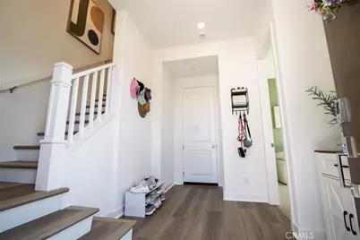 26857 Laurel Mountain Loop, Valencia, CA 91381 - Photo 5