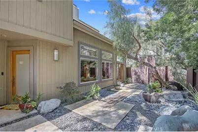 4109 Empis Street, Woodland Hills, CA 91364 - Photo 3