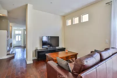 5 Arese Aisle, Irvine, CA 92606 - Photo 19