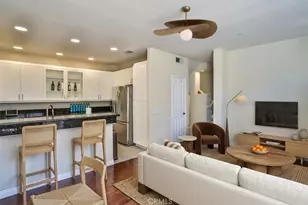 5 Arese Aisle, Irvine, CA 92606 - Photo 13