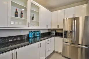 5 Arese Aisle, Irvine, CA 92606 - Photo 27