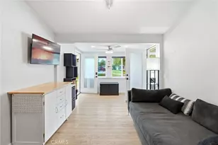 19237 Ave Of The Oaks, Newhall, CA 91321 - Photo 17