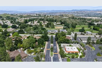 19237 Avenue Of The Oaks #B, Newhall, CA 91321 - Photo 33