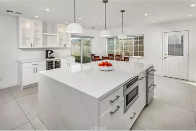 7741 Variel Avenue, Canoga Park, CA 91304 - Photo 7