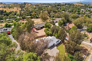 10136 McBroom, Sunland, CA 91040 - Photo 23