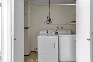 1719 Rogers Pl, Burbank, CA 91504 - Photo 23