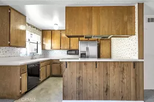 1719 Rogers Pl, Burbank, CA 91504 - Photo 15