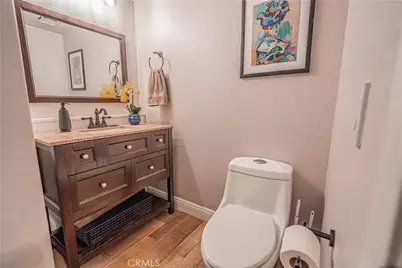 18714 Vista Del Canon #B, Newhall, CA 91321 - Photo 11