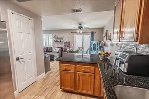 18714 Vista Del Canon, Newhall, CA 91321 - Photo 9