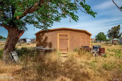 10731 E Avenue R2, Littlerock, CA 93543 - Photo 15