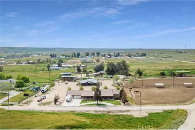 241 Vera Fern Drive, Bakersfield, CA 93308 - Photo 49