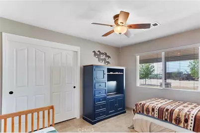 241 Vera Fern Drive, Bakersfield, CA 93308 - Photo 23