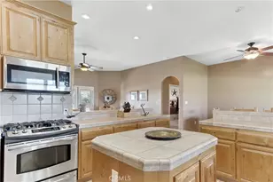 241 Vera Fern Dr, Bakersfield, CA 93308 - Photo 17